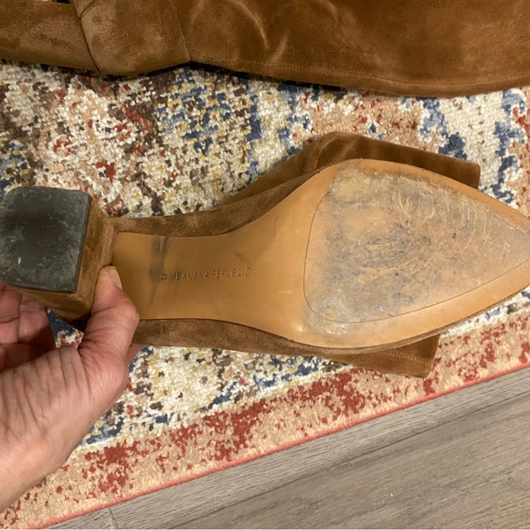 Banana republic real suede boots - Picture 2 of 5